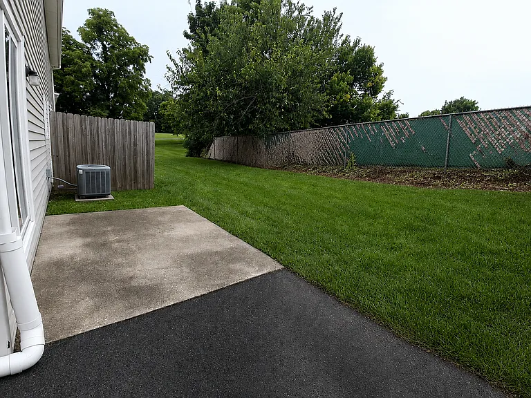 168 Franklin Dr — Photo 19