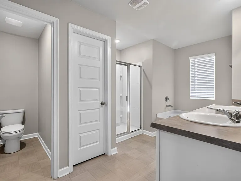 446 Furlough Dr — Photo 16
