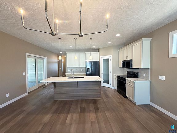 5th image of 7004 E Copper Stone Cir