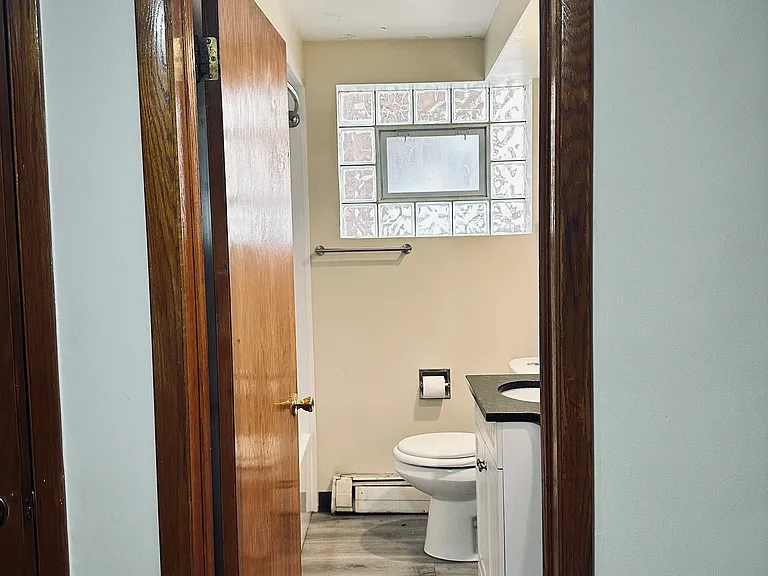 3733 East Ave #1 — Photo 10