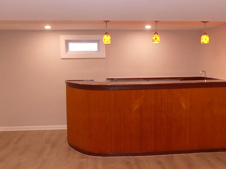 2135 Sublette Ave — Photo 10