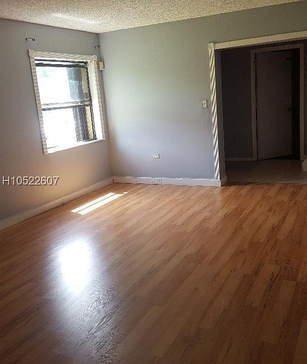 1st image of 2913 E Missionwood Ln #B-ii