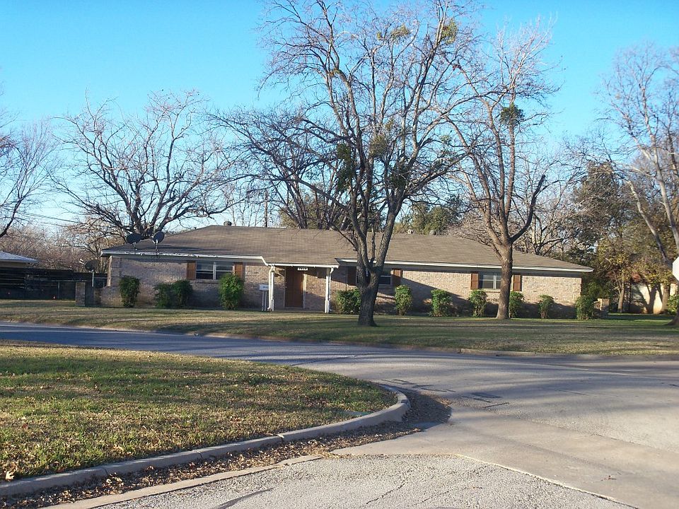 1st image of 7916 Conn Dr