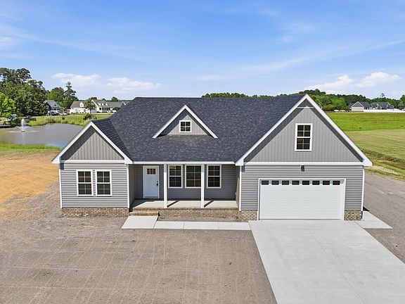 3rd image of 492 Pointe Vista Drive