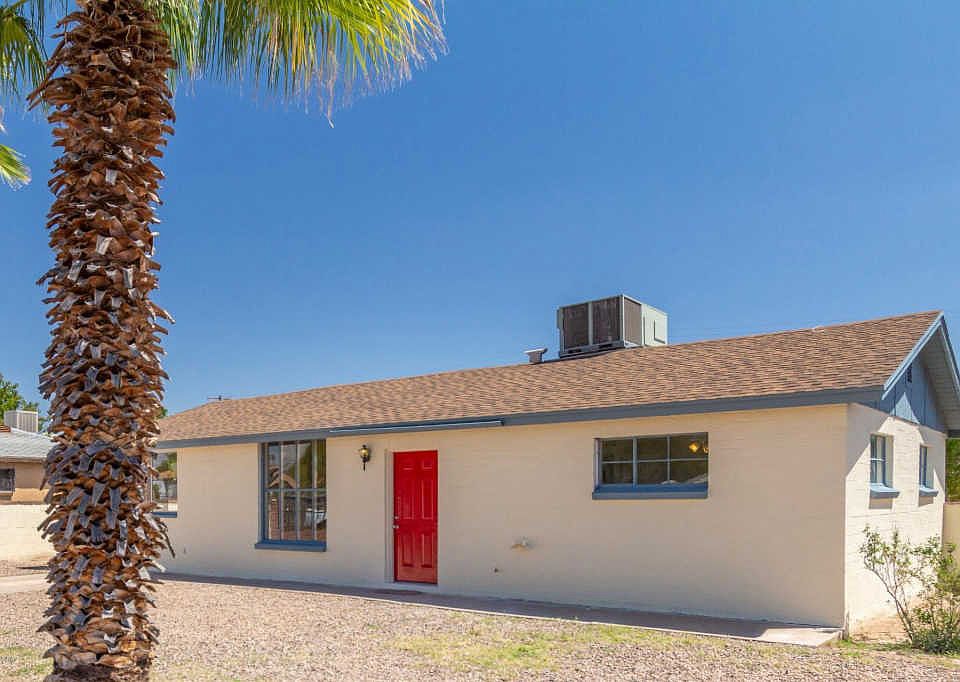 1st image of 951 W Calle Antonia