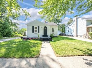 1508 Pine St, Port Huron, MI 48060