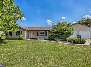 110 Dogwood Dr, Mount Holly Springs, PA 17065