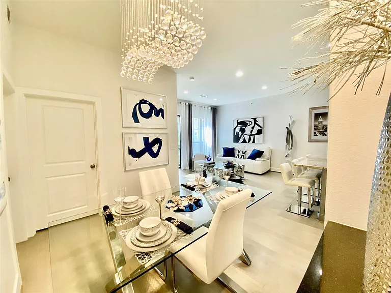 1901 Post Oak Blvd #3503 — Photo 10