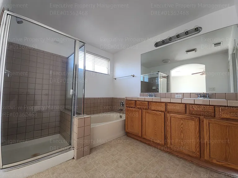 12115 Verdelho Ave — Photo 26