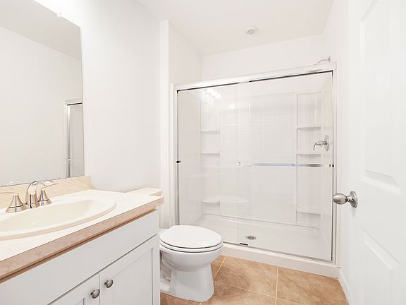 Extra Suite bath