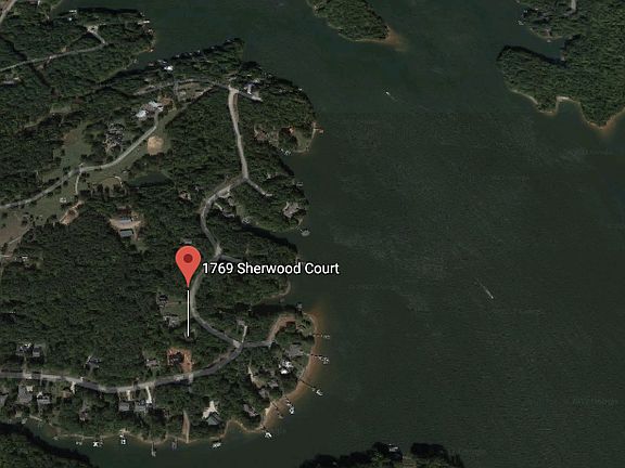 3rd image of 1769 Sherwood Ct