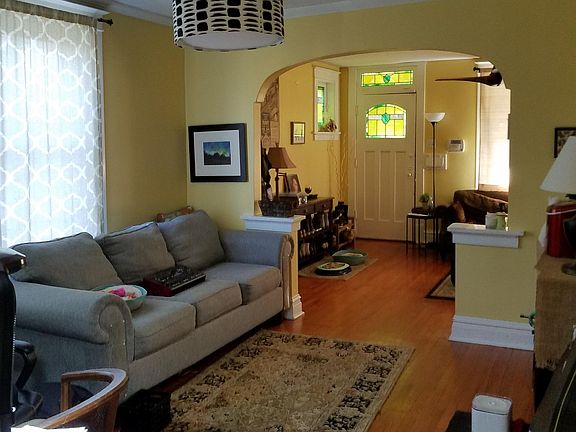 2nd image of 1042 Art Hill Pl #A
