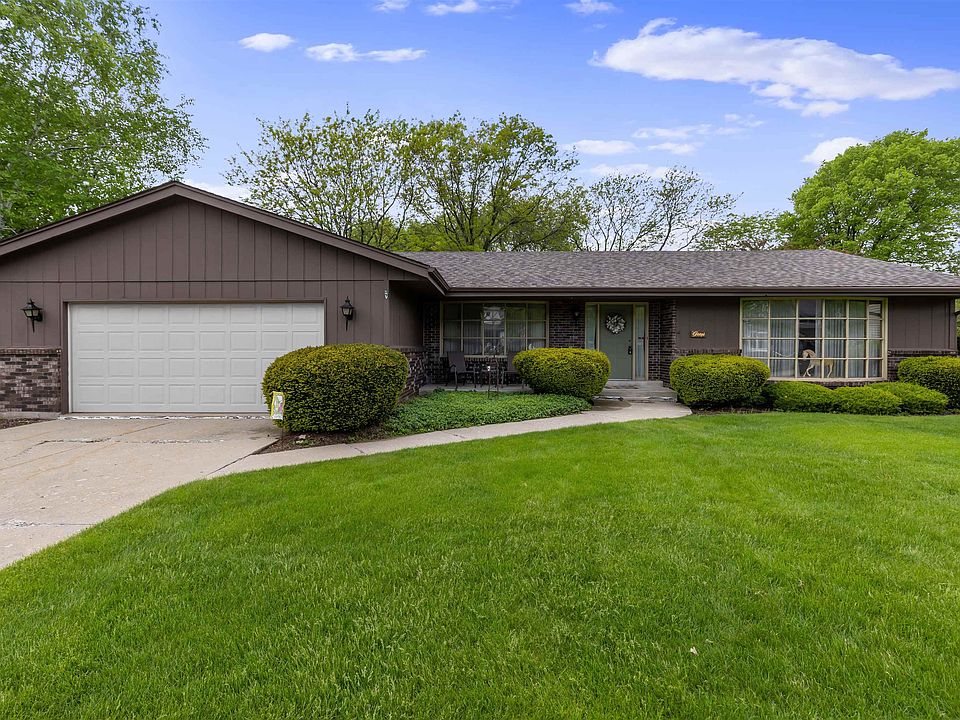 1st image of 2204 Shaw Woods Dr