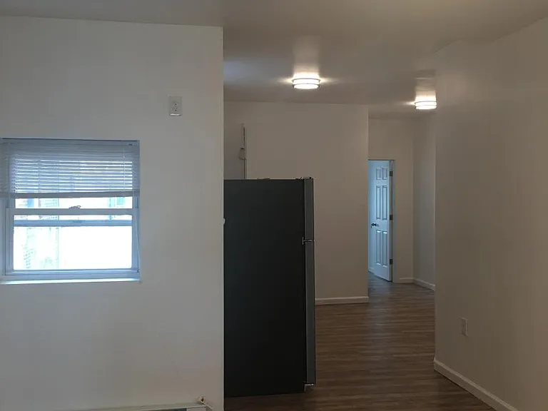 1526 S Broad St #2 — Photo 5