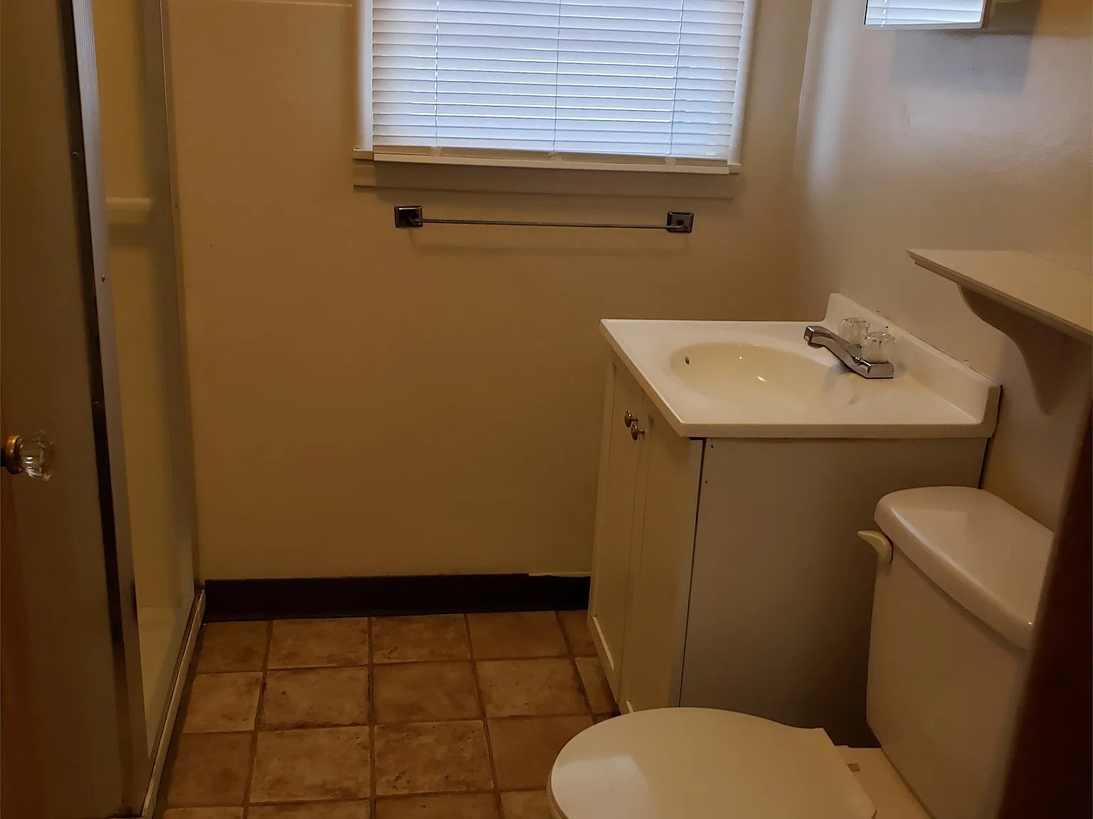 816 Mamie — Photo 4