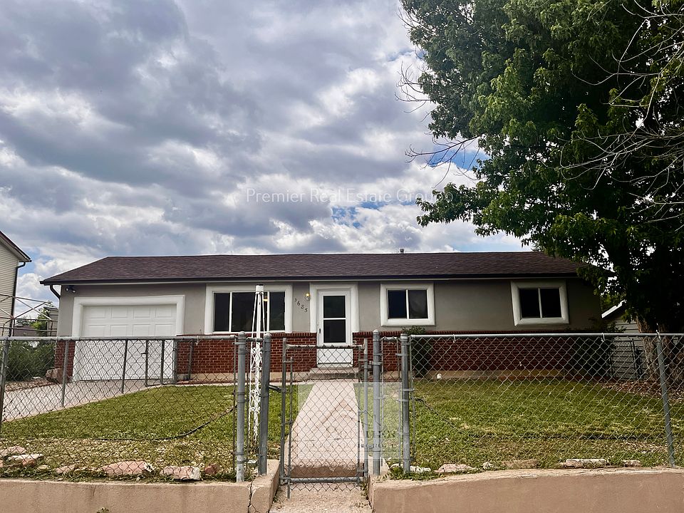 1st image of 3685 Darkwood Pl