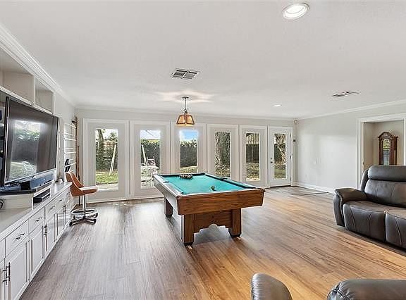 5th image of 1308 Rural St