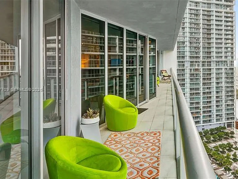 495 Brickell Ave #CU-2804 — Photo 18