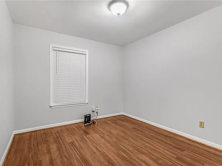 2316 Woodland Rd — Photo 25