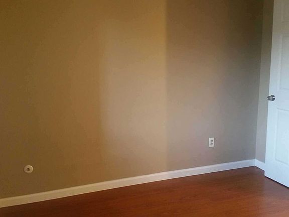 2nd image of 2401 Northrop Ave