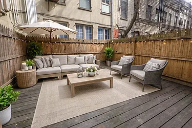 268 Elizabeth Street, #1A