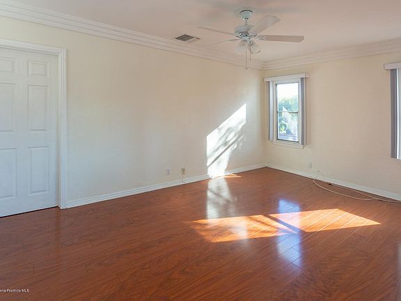 5th image of 2512 Magnolia Ave