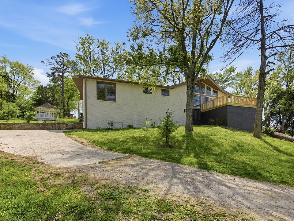1st image of 4035 Kings Ln