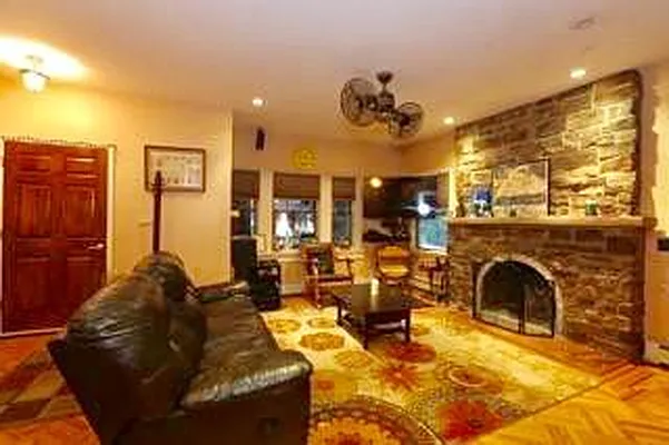 Sold by House-N-Key Realty | media 2