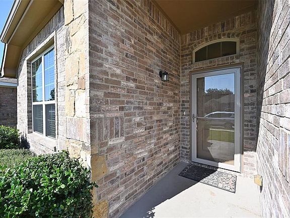 2nd image of 4648 Rockmill Trl