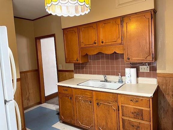 4th image of 4024 Morrell Ave