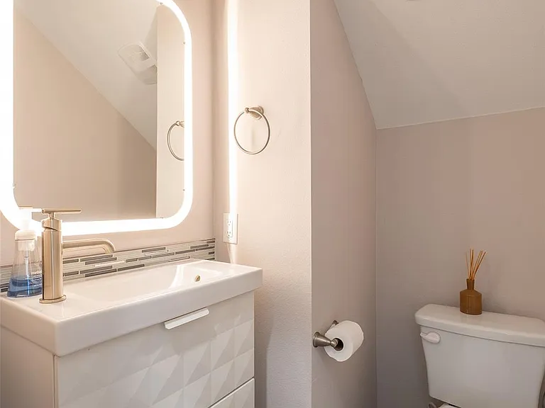 6409 Berkman Dr #4 — Photo 28