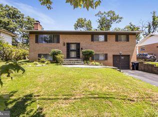 6311 Barrs Ln, Lanham, MD 20706