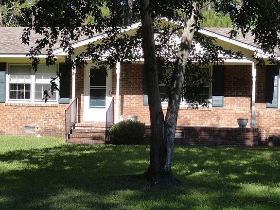 2nd image of 101 Cambridge Court