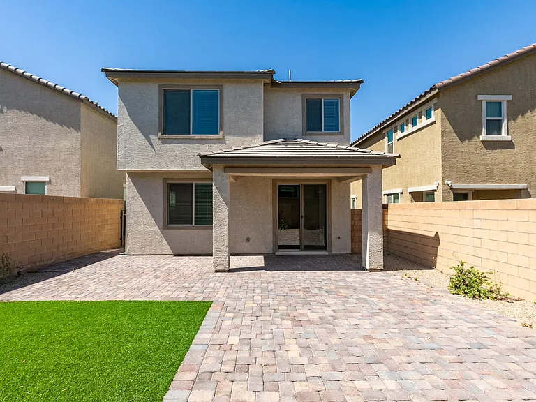 10021 Silver Comet Ct — Photo 36