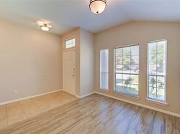 5349 Pinewood Ter, Katy, TX 77493