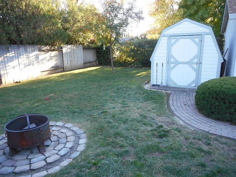 5625 Phlox Ct — Photo 4