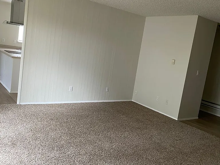 Spacious 2-bedroom apartment homes conveniently located! — Photo 9