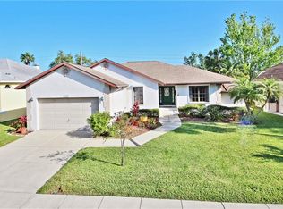 9749 62nd Ave N, Saint Petersburg, FL 33708