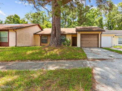 10715 MEADOWLEA Drive, Jacksonville, FL, 32218