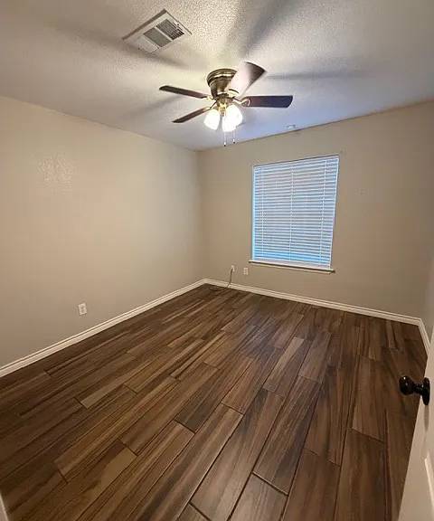 2390 Kings Court St — Photo 10