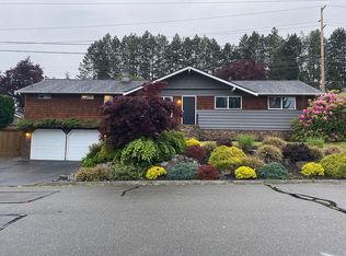 10424 NE 195th St, Bothell, WA 98011