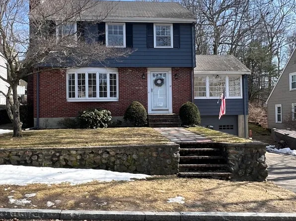 37 Clinton Rd, Melrose, MA 02176