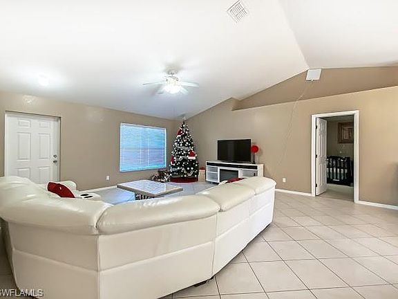 4th image of 1018 Agnes Ave