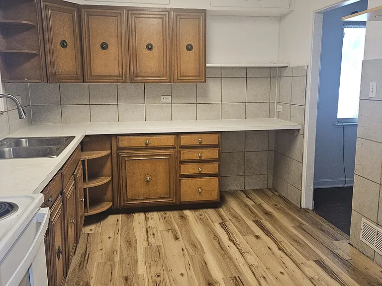 1385 Moline St #2 — Photo 24