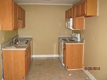 2nd image of 56 Lake Rosemary Ct