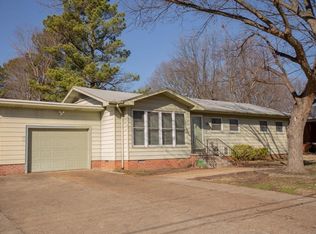 1317 Oakdale St, Jonesboro, AR 72401