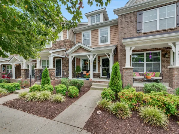 1404 Riverbrook Dr, Hermitage, TN 37076