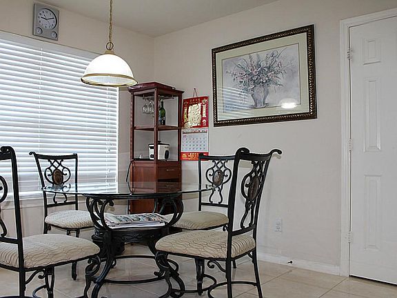 4th image of 18415 Brenwood Manor Dr