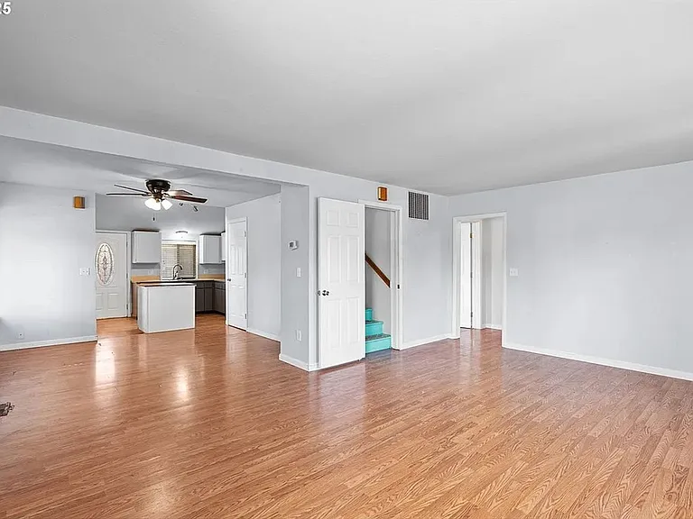 1021 Deal St — Photo 7