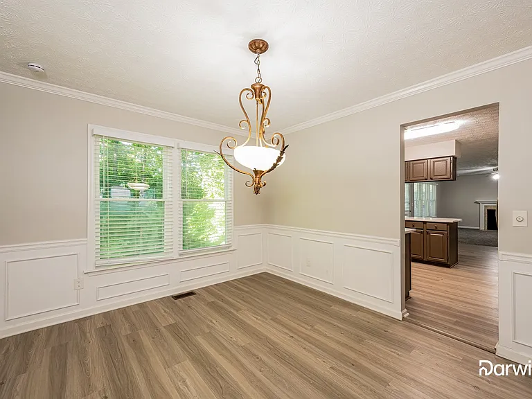 745 Mountain Oaks Pkwy — Photo 6